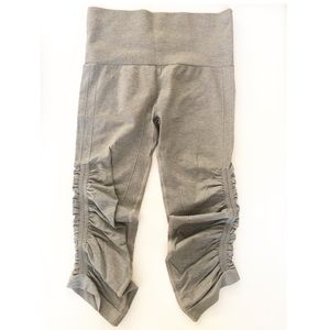 Vimmia workout leggings Size XS (orig price $109)